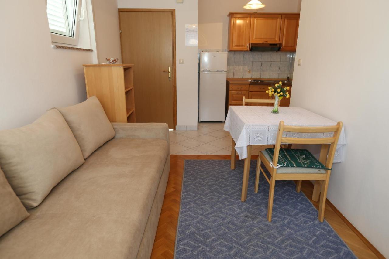 Apartment Nada *