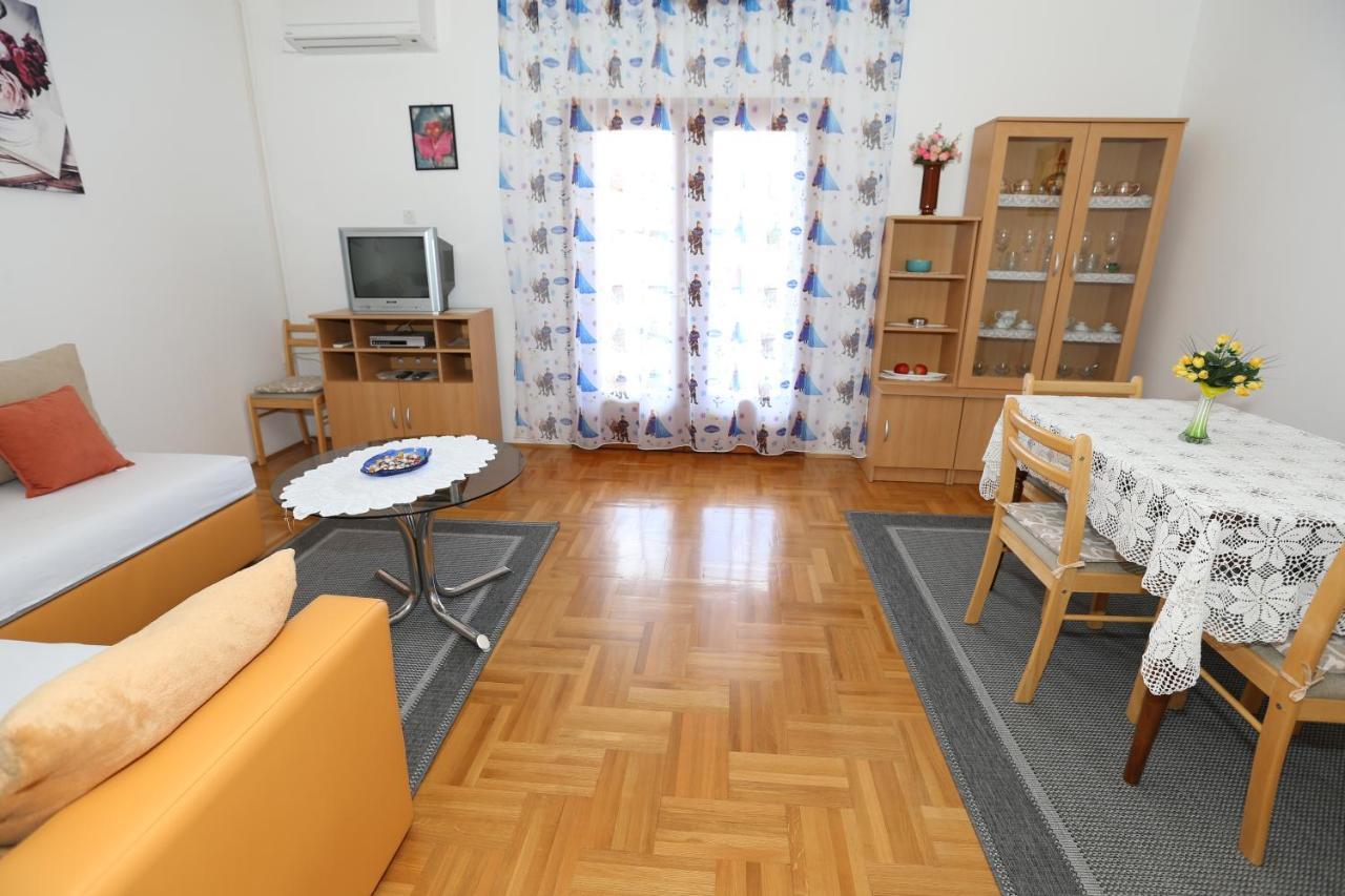 Nada Apartment *