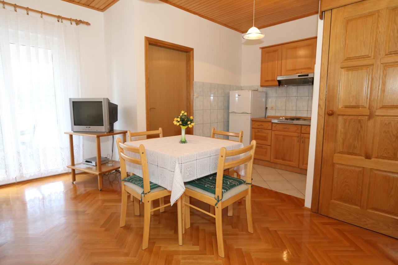 Nada Apartment Baška